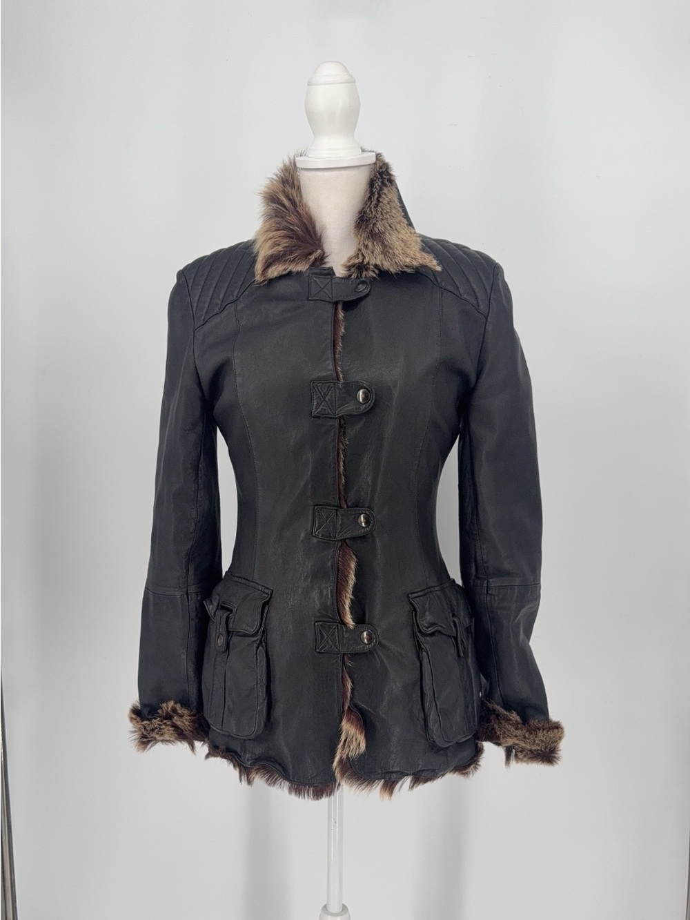 Henry Beguelin black leather jacket with fur trim Genuine
